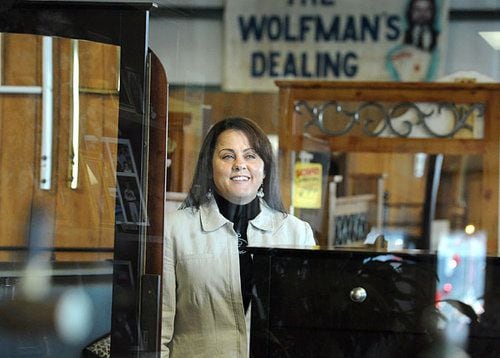 Wolfman's' Donna still in the business