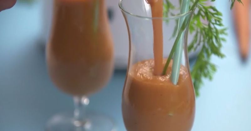 Making a carrot smoothie at home will help ensure you keep calories in check. 