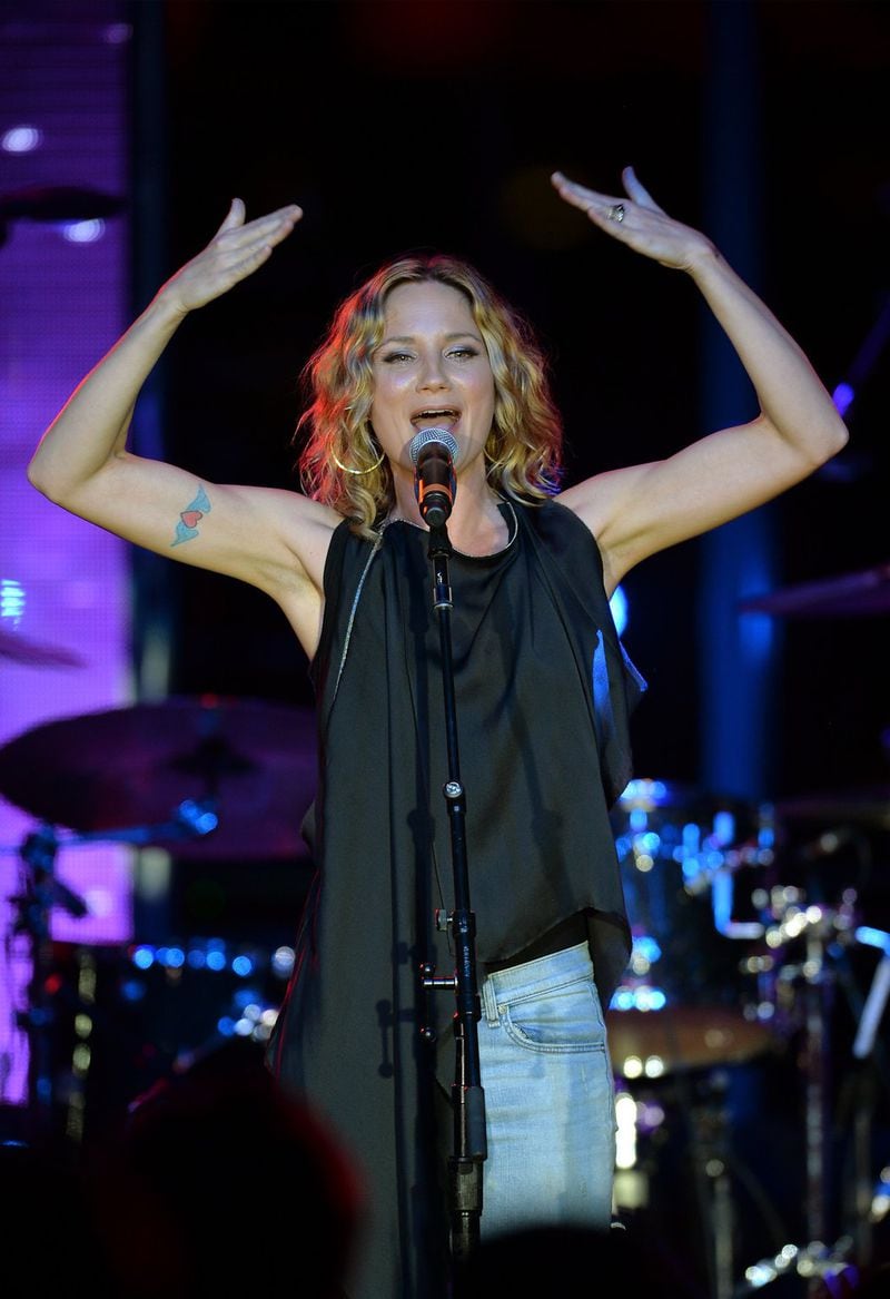 Nettles performing at an industry event in Nashville on Oct. 12. Photo: Getty Images.