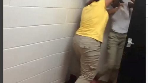 A school fight from Instagram videos on clayco.fights