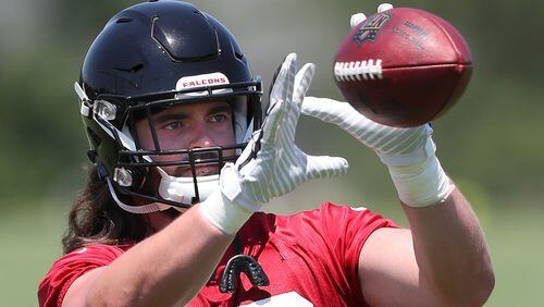Falcons fullback Daniel Marx catches a pass during rookie minicamp on Friday, May 11, 2018, in Flowery Branch.  Curtis Compton/ccompton@ajc.com