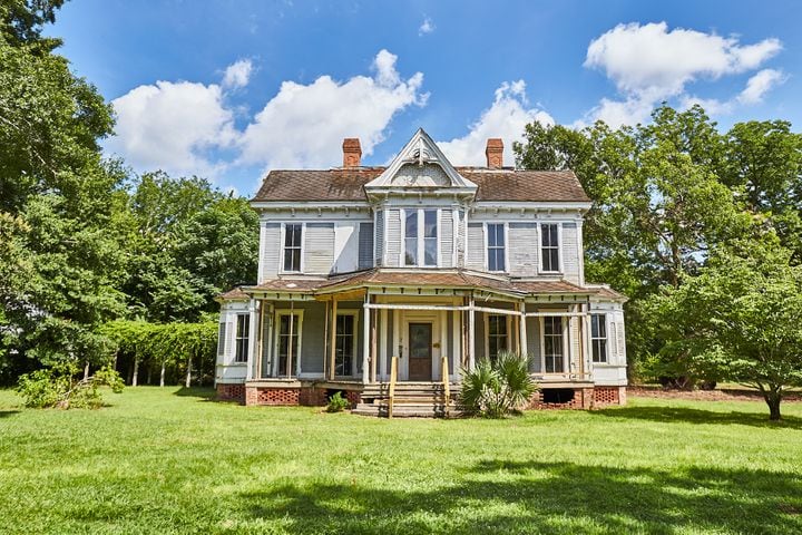Historic Madison house rescued by conservancy