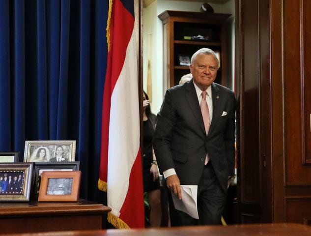 Nathan Deal announces veto of 'relgious liberty' bill