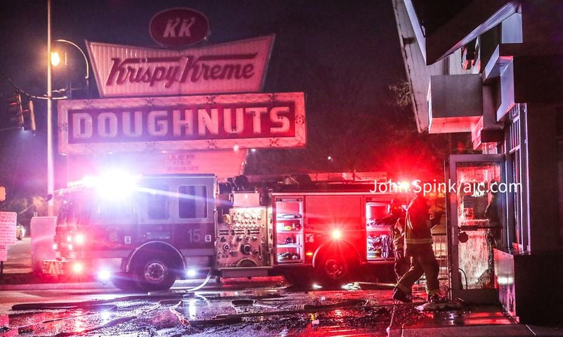 PHOTOS: conic Krispy Kreme in Midtown ‘totally destroyed’ in fire