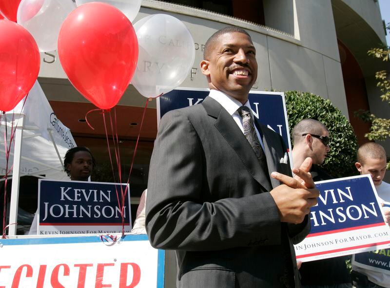 Sacramento mayor and former NBA star Kevin Johnson appears at a news conference in Sacramento, Calif.,  in 2008.
