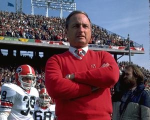 Vince Dooley, Georgia Bulldogs football coach with most wins, dies at age 90