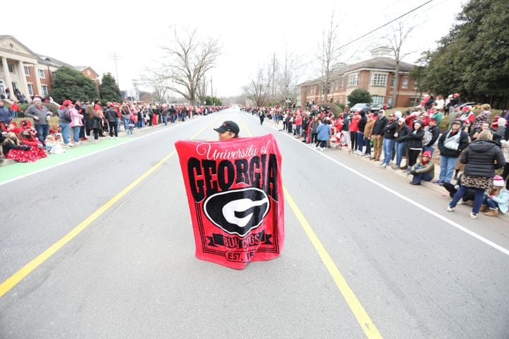 Kristolyn Long from Athens shoes her support to the National Champions, the Georgia Bulldogs, moments before the victory parade starts at the UGA campus in downtown Athens.Saturday, January 15, 2022 Miguel Martinez for The Atlanta Journal-Constitution