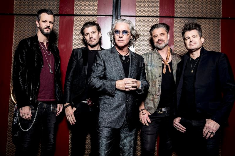 2022 tour photo of Georgia-based band Collective Soul. Pictured, left to right: Jesse Triplett (lead guitar/background vocals), Will Turpin (bass/background vocals), Ed Roland (vocals/guitar), Dean Roland (rhythm guitar), Johnny Rabb (drums/background vocals). 
Courtesy of ABC PR/David Abbott.