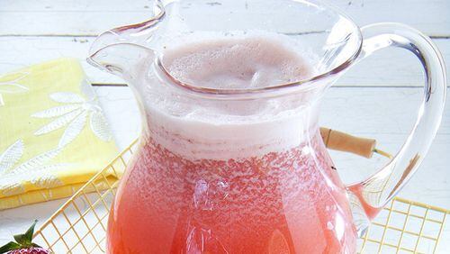 Sparkling Strawberry Lemonade gets its rosy color from fresh berries. (Tammy Ljungblad/Kansas City Star/TNS)