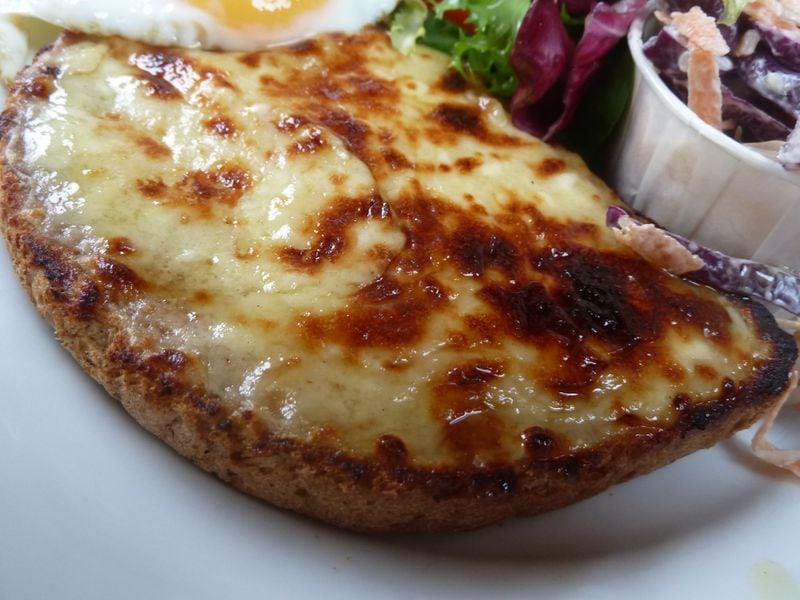 Welsh rabbit features a sauce of melted cheese, egg, beer and spices — but no rabbit — served on toast. (WIKIMEDIA COMMONS)