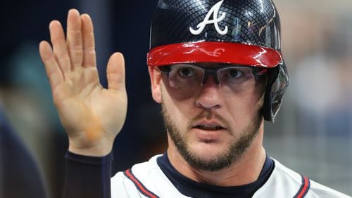 Braves catcher Tyler Flowers left Sunday’s game because of a hamstring injury. Curtis Compton/ccompton@ajc.com