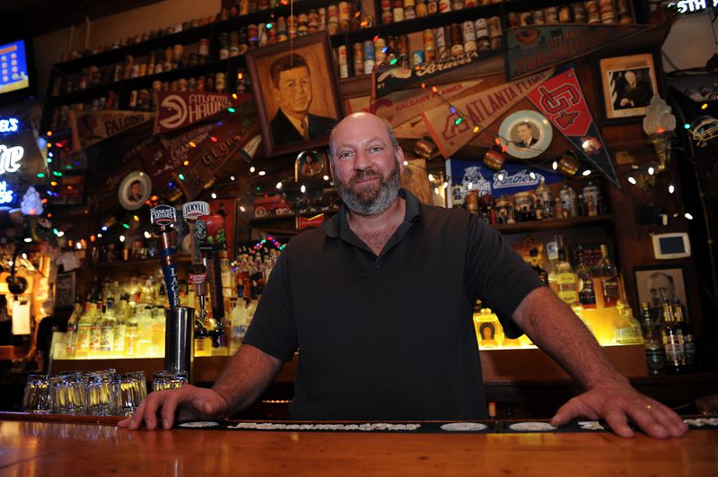 Brian Maloof puts in a shift behind the bar at Manuel’s Tavern. With the help of Go Fund Me donors, he's hoping that Manuel's will make it through COVID-related hard times. (Courtesy of BECKYSTEIN.COM)