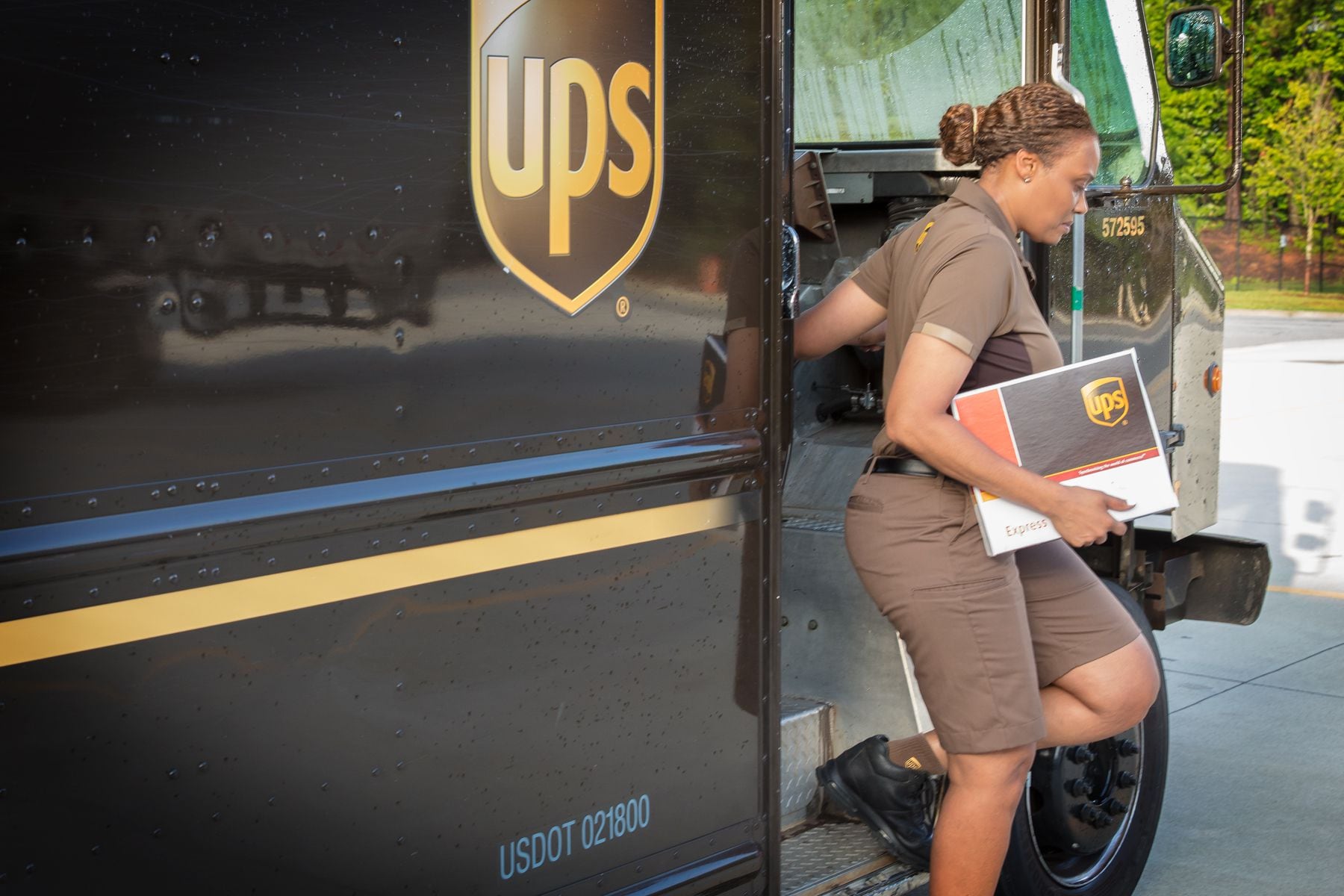PHOTOS: UPS driver uniforms through history