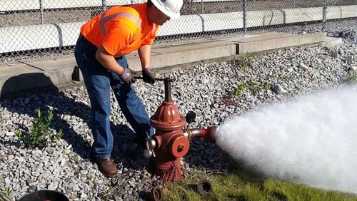 Gwinnett approves $625K to inspect and repair the county’s 43,000 fire hydrants. Courtesy Georgia Hydrant Services