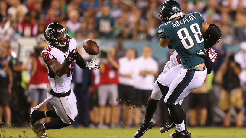 Deion Jones #45 of the Atlanta Falcons intercepts a pass intended for Dallas Goedert #88 of the Philadelphia Eagles during the second half at Lincoln Financial Field on September 6, 2018 in Philadelphia, Pennsylvania.  (Photo by Mitchell Leff/Getty Images)