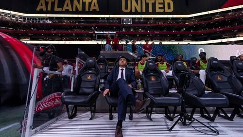 Atlanta United head coach Gonzalo Pineda looks on before the match against Cincinnati Wednesday, Sept. 15, 2021, at Mercedes-Benz Stadium in Atlanta. (Brandon Magnus/Atlanta United)