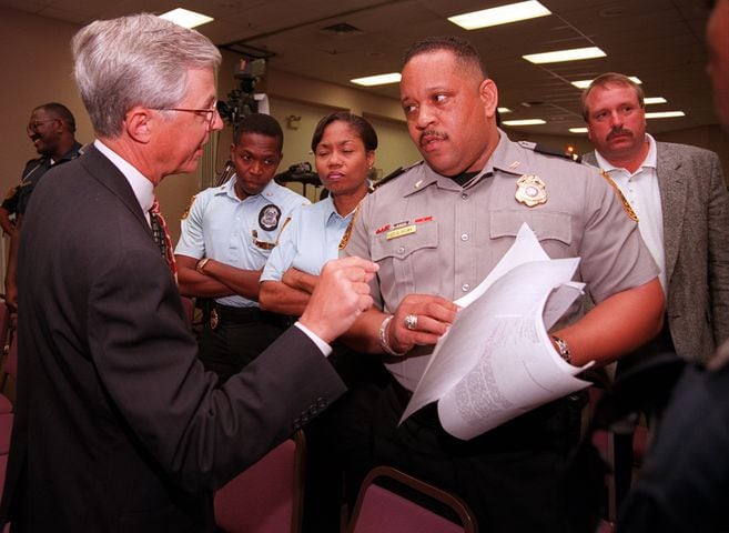 AJC Deja News: DeKalb sheriff-elect Derwin Brown's murder in 2000 shocked metro Atlantans