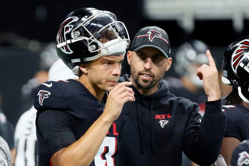 \Falcons quarterback Desmond Ridder (9) gets directions from Falcons offensive coordinator Dave Ragone before the team face the Cincinnati Bengals in a preseason exhibition game against the Cincinnati Bengals at Mercedes-Benz Stadium on Friday, August 18, 2023, in Atlanta.
Miguel Martinezmiguel.martinezjimenez@ajc.com