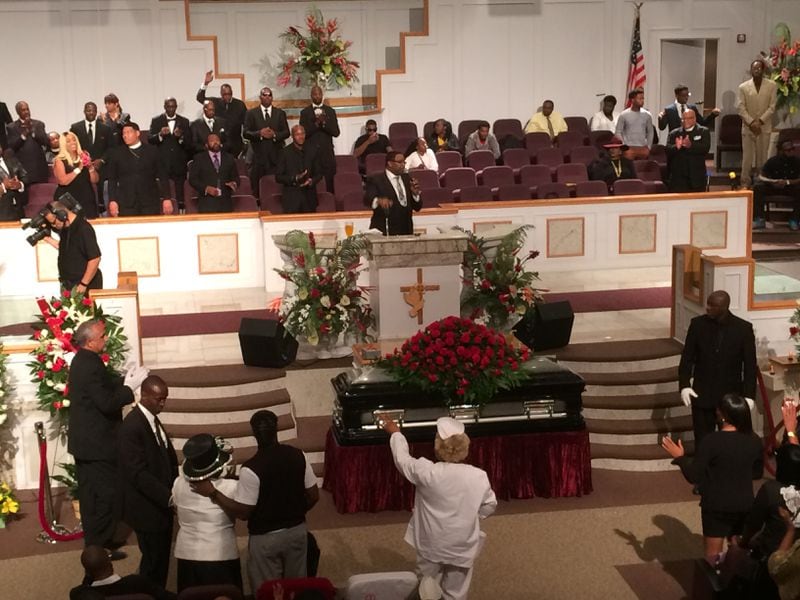 Bishop Dreyfus Smith delivered a powerful eulogy. Photo: Jennifer Brett