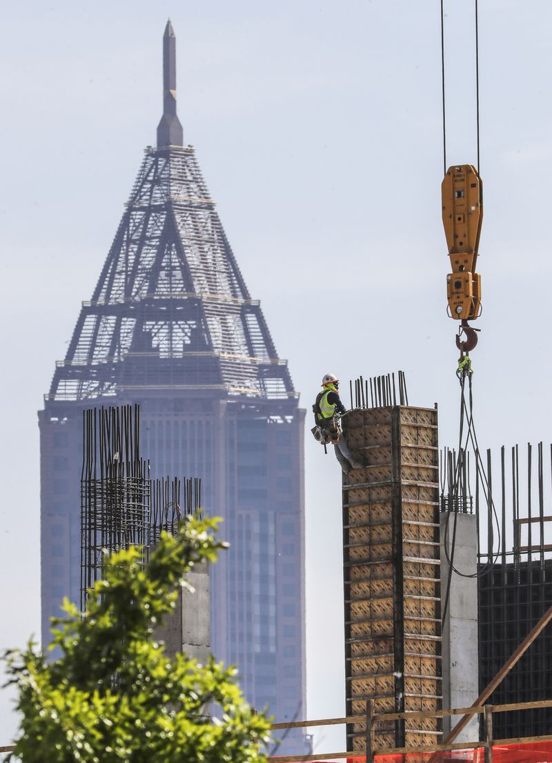 Nearly 40 million square feet of office space in the Atlanta area is vacant -- that's the equivalent more than 30 Bank of America Plazas. Available sublease space would add seven more Bank of America Plazas. (John Spink / John.Spink@ajc.com)