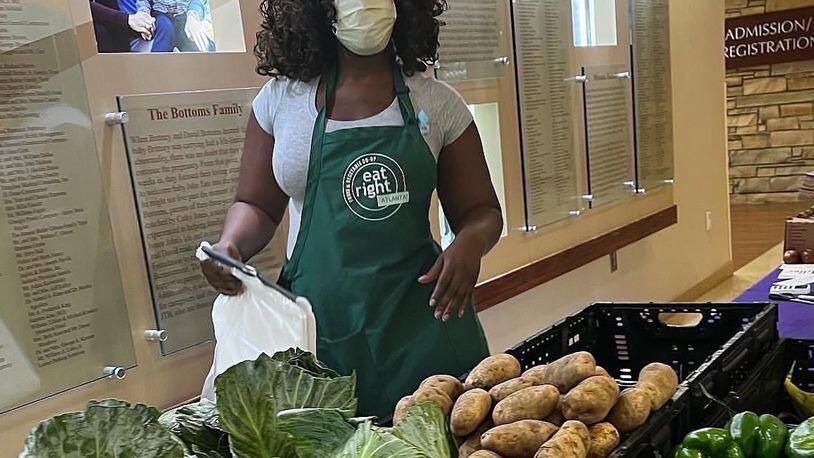 Eat Right Atlanta works with local farms to distribute fresh produce through farmers markets in hospitals across metro Atlanta. The co-op also offers online ordering and delivers food up to 60 miles outside of Atlanta. (Courtesy of Eat Right Atlanta)