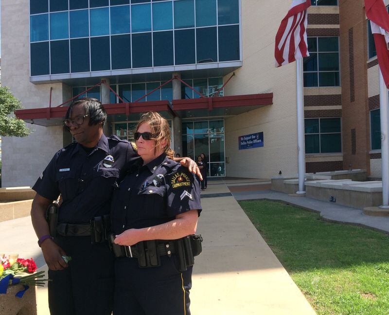 Dallas Police Senior Cpls. Marilyn Gates, left, and Suzanne Torres. Photos: Jennifer Brett