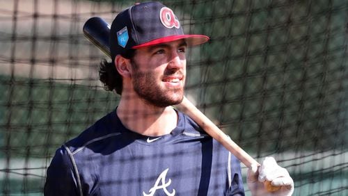 Braves’ Dansby Swans takes some batting practice on Friday, Feb 16, 2018, at the ESPN Wide World of Sports Complex in Lake Buena Vista.     Curtis Compton/ccompton@ajc.com