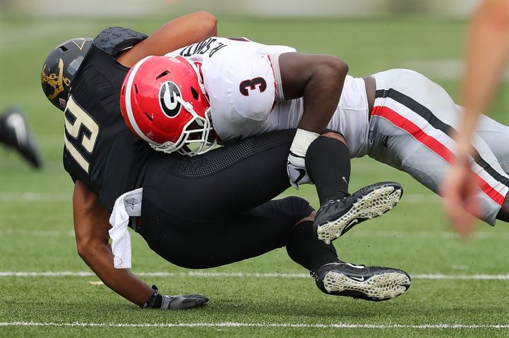 22 great UGA photos from the AJC’s Curtis Compton