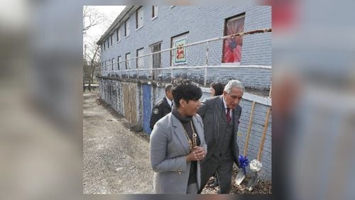 Atlanta Falcons owner Arthur Blank on Thursday endorsed Atlanta Mayor Keisha Lance Bottoms in her reelection bid. Bottoms’ campaign finance disclosure shows the mayor has $108,000 to start her 2021 campaign. Bob Andres / robert.andres@ajc.com