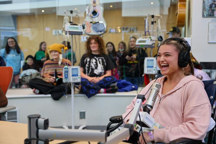 ‘No shortage of smiles’ as Ryan Seacrest surprises local children’s hospital