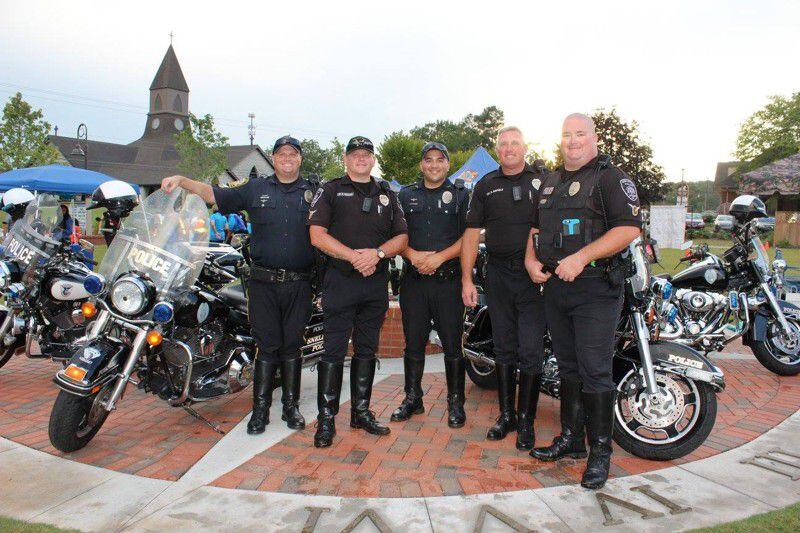  Snellville police are a friendly bunch. (Photo courtesy Snellville Police Department)