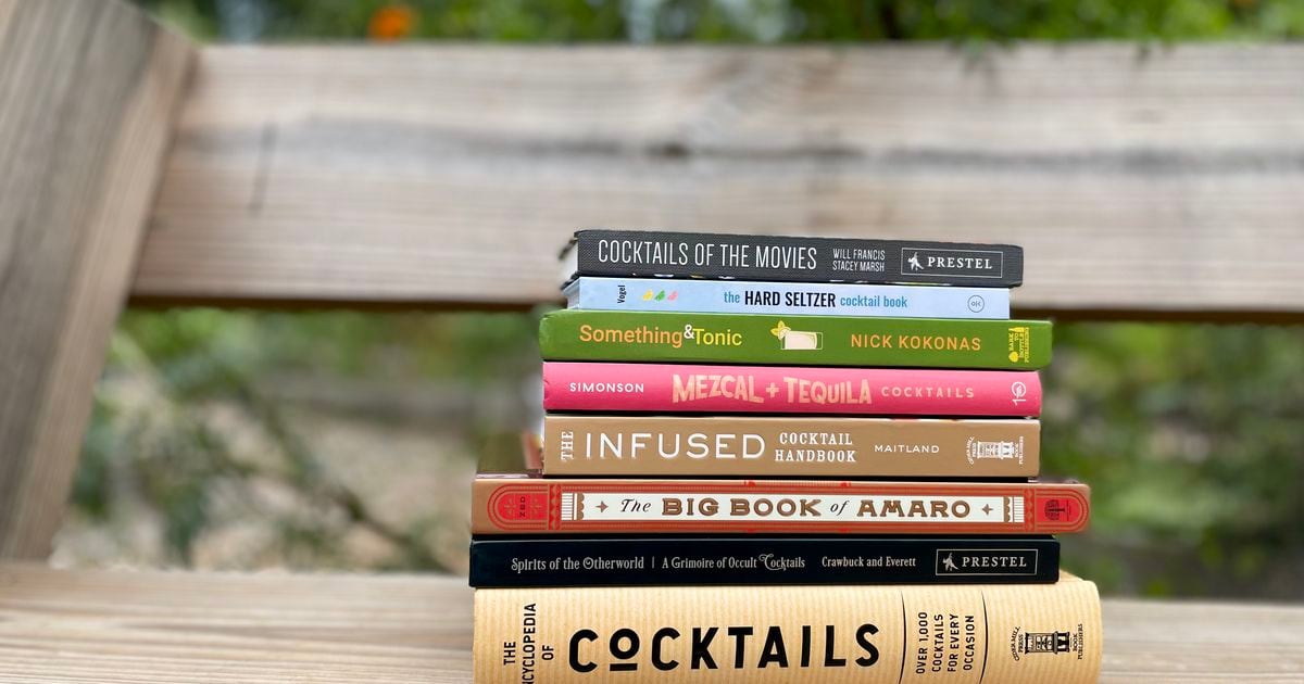 I migliori libri sui cocktail estivi