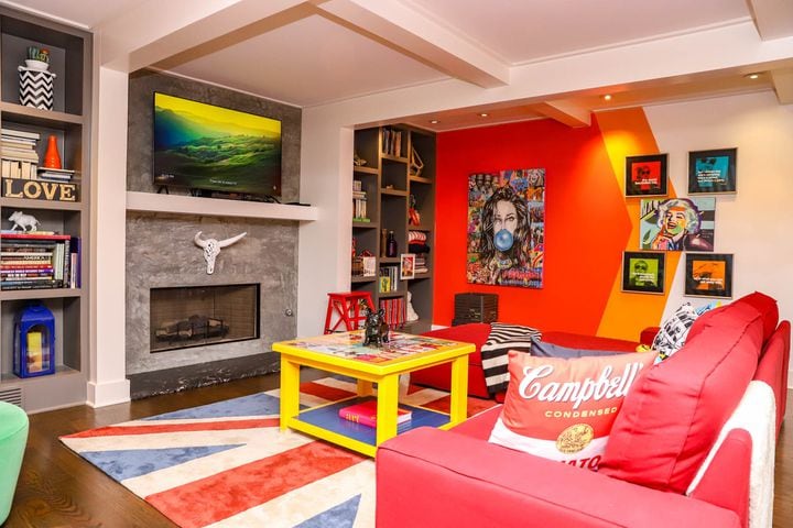 Photos: Mid-century modern home filled with pop art style