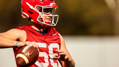 Georgia snapper William Mote (56) during the Bulldogs’ practice session Thursday, March 18, 2021, in Athens. (Tony Walsh/UGA)