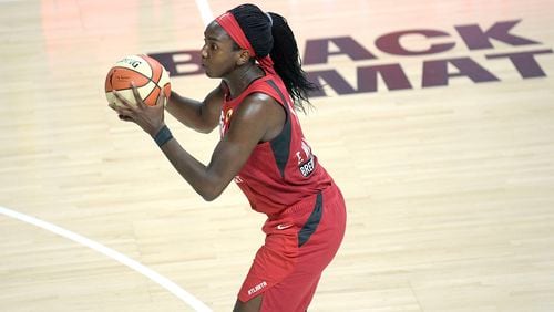 Atlanta Dream center Elizabeth Williams led the team with 12 points in loss to Aces in Breadenton, Fla.