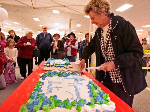 Sandy Springs celebrates birthday