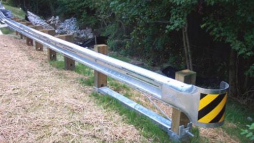 Gwinnett Commissioners recently voted to renew an annual contract with Martin-Robbins Fence Company for the purchase and installation of guardrail and fencing. (Courtesy Martin-Robbins fence Company)
