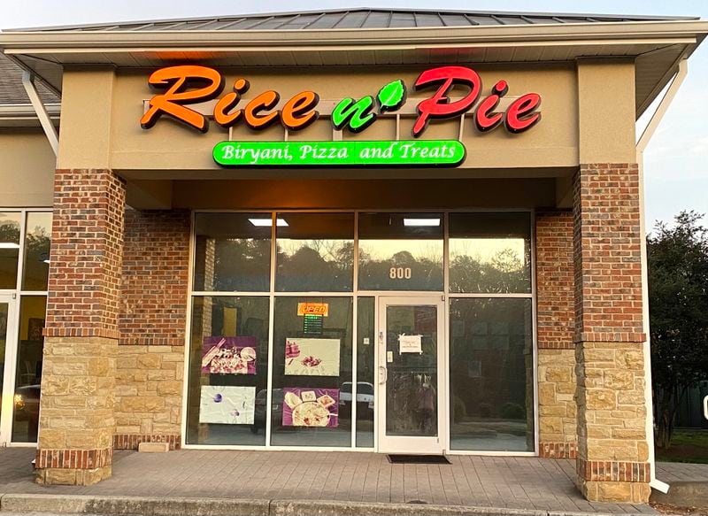 Located in the Gwinnett County town of Berkeley Lake, Rice n' Pie focuses on Indian fusion via rice dishes and pizzas. Ligaya Figueras/ligaya.figueras@ajc.com
