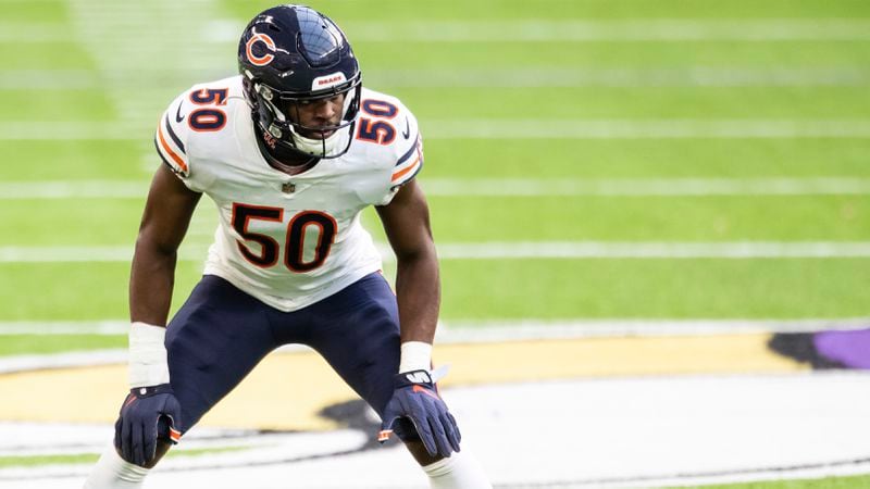 Chicago Bears outside linebacker Barkevious Mingo (50) readies for the play in the first quarter against the Minnesota Vikings, Sunday, Dec. 20, 2020, in Minneapolis. The Bears won 33-27. (David Berding/AP)