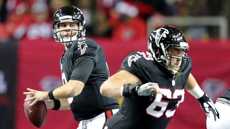 Falcons backup quarterback Matt Schaub completes a pass against the 49ers taking over for Matt Ryan during the fourth quarter of a 41-13 victory Sunday, Dec. 18, 2016, in Atlanta. (Curtis Compton/ccompton@ajc.com)