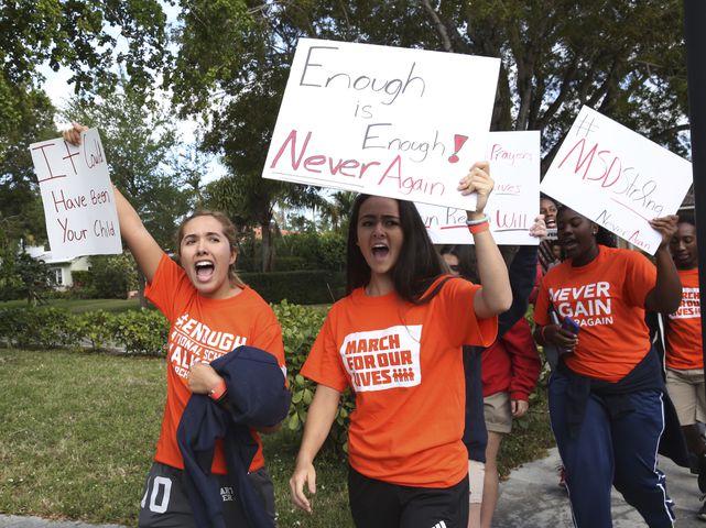 Photos: Students walk out of schools to protest gun violence; march on Washington