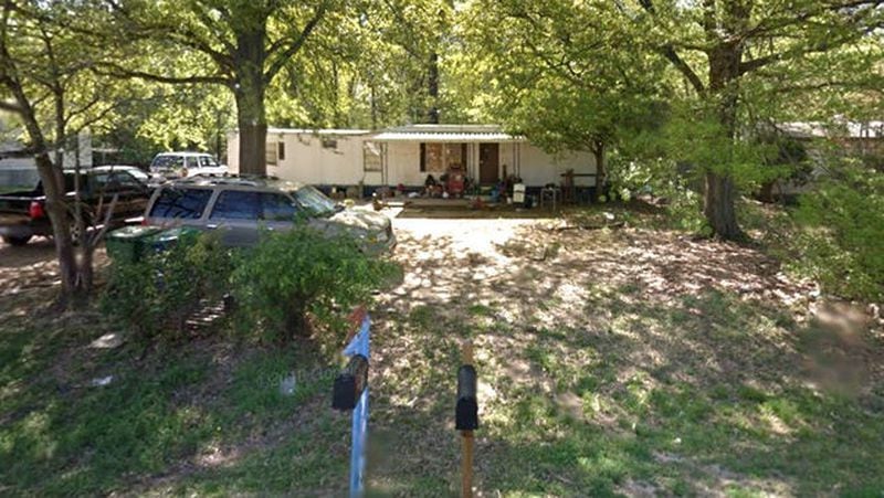 An April 2013 Street View image shows the Southaven, Mississippi, mobile home where Ismael Lopez was killed by police in July 2017. Lopez, 41, was shot to death after officers went to his home by mistake instead of his neighbor’s house.