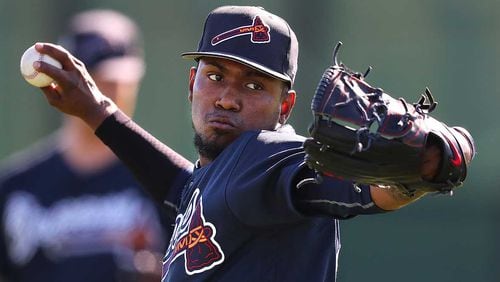 Righthander Julio Teheran will start for the Braves Monday in their season opener against the Mets.