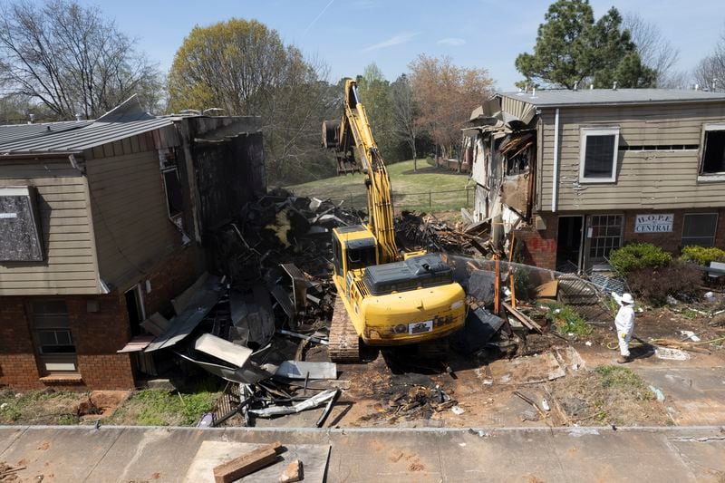 Drone photos of demolition work at the former Forest Cove Apartments on Wednesday, March 20, 2024.   (Ben Gray / Ben@BenGray.com)
