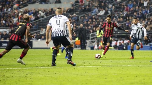 Atlanta United ‘s Pity Martinez dribbles during Wednesday’s Champions League game at Monterrey.