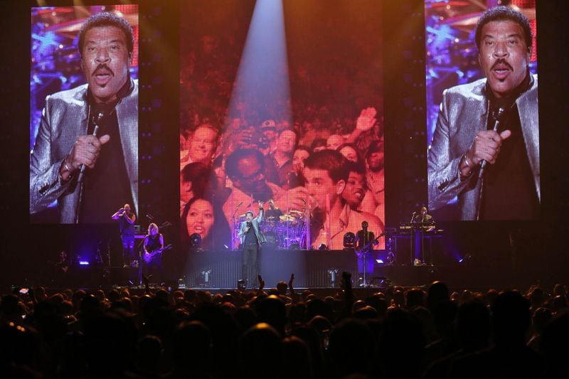  Richie kept the Infinite Energy Arena crowd pumped with solo and Commodores hits. Photo: Robb Cohen Photography & Video /RobbsPhotos.com