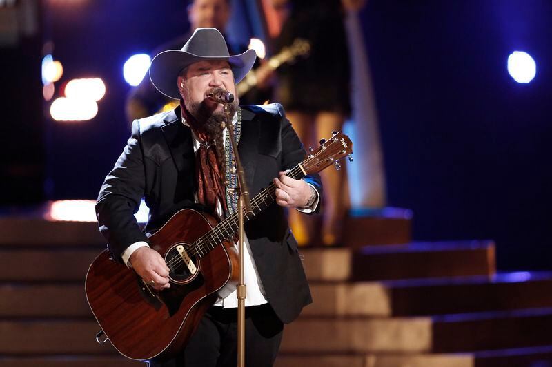 THE VOICE -- "Live Top 10" Episode 1116A -- Pictured: Sundance Head -- (Photo by: Tyler Golden/NBC)