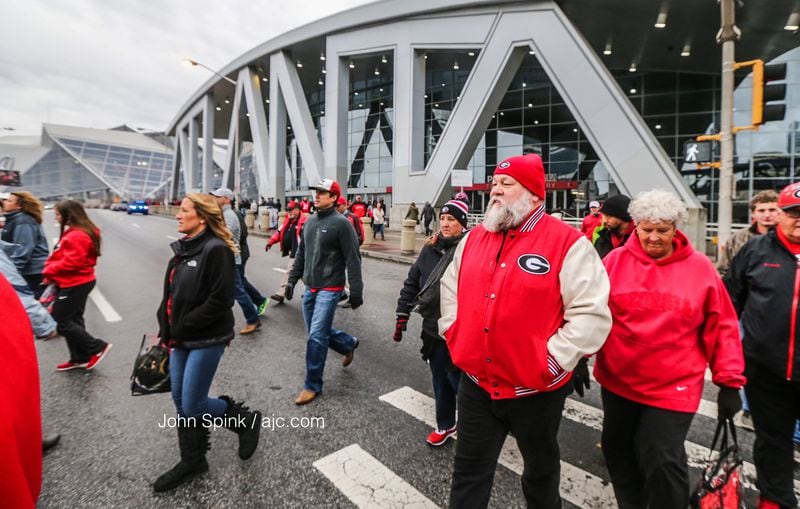 Georgia fans in front of Philips Arena and Mercedes Benz stadium before the national championship game Monday, January 8, 2018.