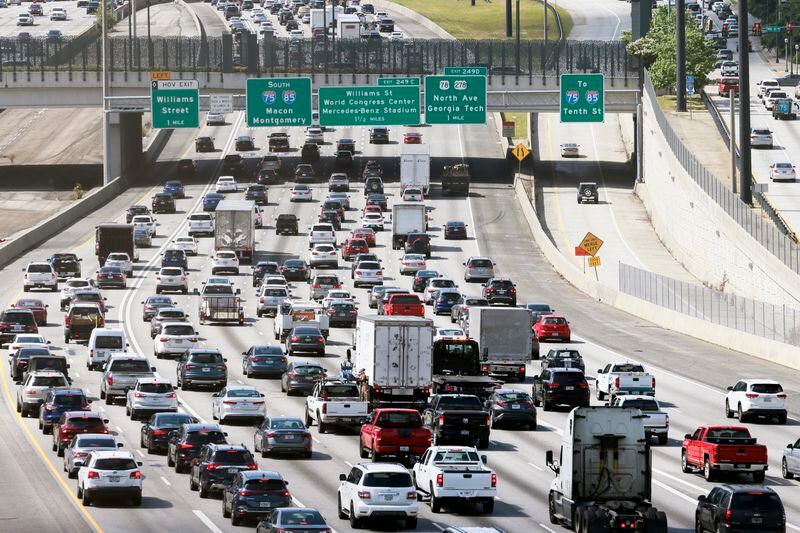 Memorial Day weekend traffic on I-75/I-85 southbound in Atlanta on Friday, May 27, 2022. (Natrice Miller / natrice.miller@ajc.com)