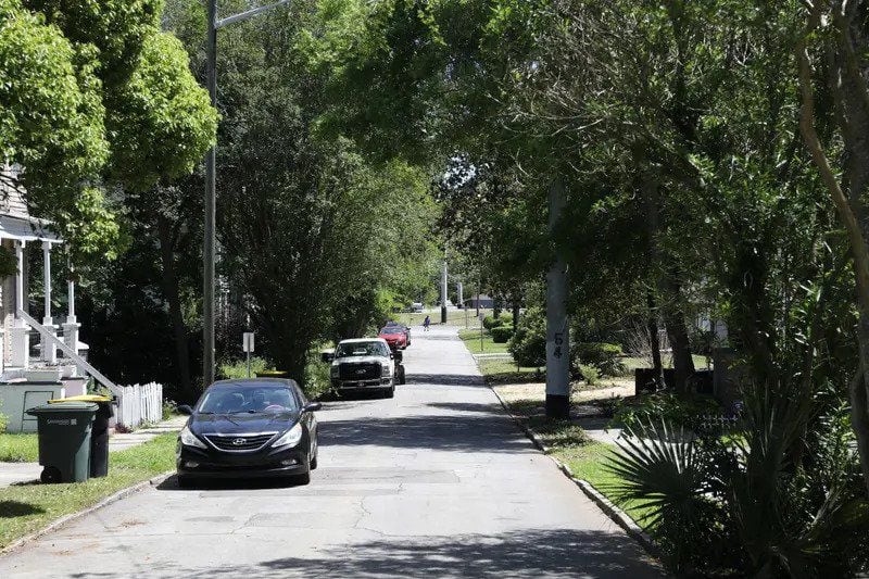 The block in Savannah, Georgia, where Texas billionaire Harlan Crow bought property from Supreme Court Justice Clarence Thomas. Today, the vacant lots Thomas sold to Crow have been replaced by two-story homes. (Courtesy of Octavio Jones for ProPublica)